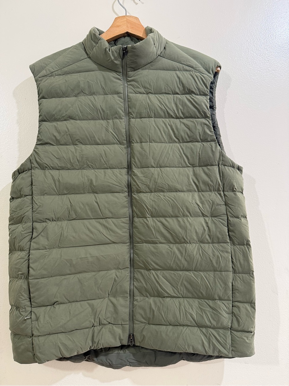 lululemon athletica Olive Green Quilted Puffer Vest